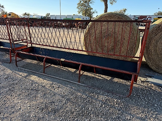 HAY FEEDER TROUGH