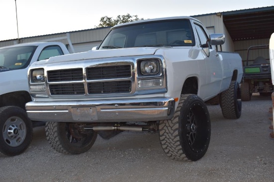 1993 DODGE 2500 4X4 CUMMINS ENGINE (VIN # 1B7KM26CXP5265551) (SHOWING APPX 197,654 MILES, UP TO THE