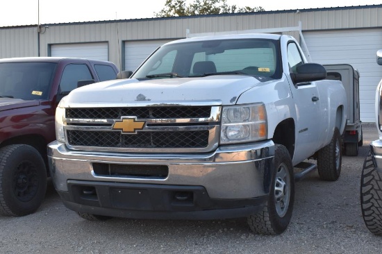 2014 CHEVROLET 2500 PICKUP (VIN # 1GC0CVCG9EF160850) (SHOWING APPX 257,270 MILES, UP TO THE BUYER TO
