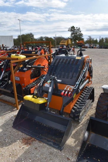 LAND HERO MINI SKID STEER (SERIAL # J240095)