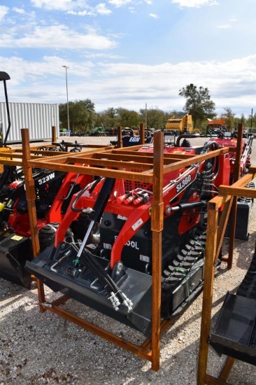 SL360 MINI SKID STEER (SERIAL # SL3602406217)