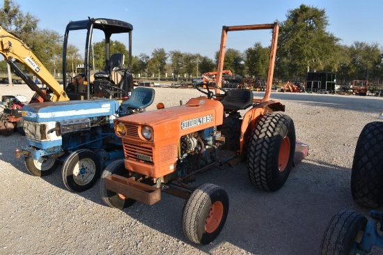 KUBOTA L185 TRACTOR W/ 4' SHREDDER 3PT (SERIAL # L185-52761) (SHOWING APPX 1,893 HOURS, UP TO THE BU