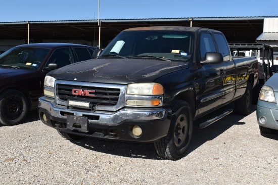 2003 GMC SIERRA PICKUP 4X4 (VIN # 1GTEK19T03E296602) (SHOWING APPX 254,559 MILES, UP TO THE BUYER TO