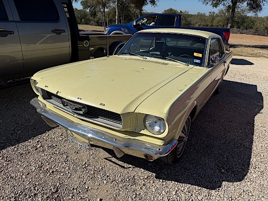 1966 MUSTANG CAR (VIN # 6T07T234018) (SHOWING APPX 66,074 MILES, UP TO THE BUYER TO DO THEIR DUE DIL