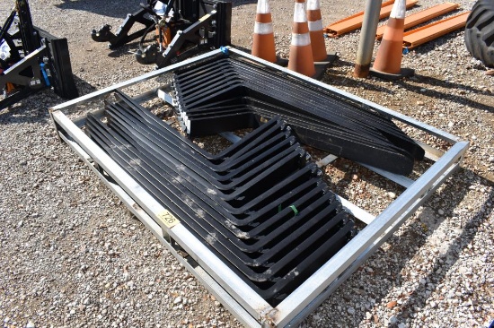 13 SET OF FORKS 5' -3 1/2'