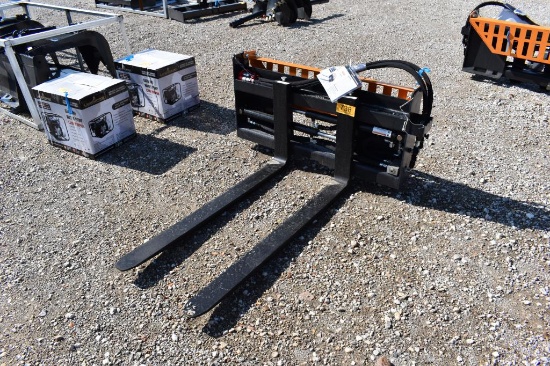 SKID STEER HYDRAULIC PALLET FORK
