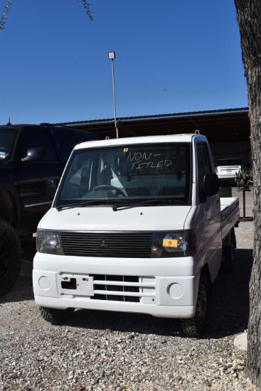 MINI FARM TRUCK (VIN # U62T-0302475) (SHOWING APPX 11,837 KILOMETERS,UP TO THE BUYER TO DO THEIR DUE