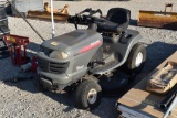 CRAFTSMAN LT2000 RIDING MOWER (NOT RUNNING) (NK)