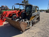 JD 319D SKID STEER W/ ROCK AND PLAIN BUCKET (SERIAL # IT0319DAKCG227748) (SHOWING APPX 1,620 HOURS,