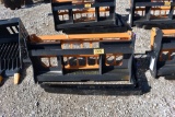 SKID STEER PALLET FORK