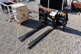 SKID STEER HYDRAULIC PALLET FORK