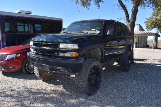 2003 CHEVROLET TAHOE (VIN # 1GNEK13T93J196375) (SHOWING APPX 195,348 MILES, UP TO THE BUYER TO DO TH