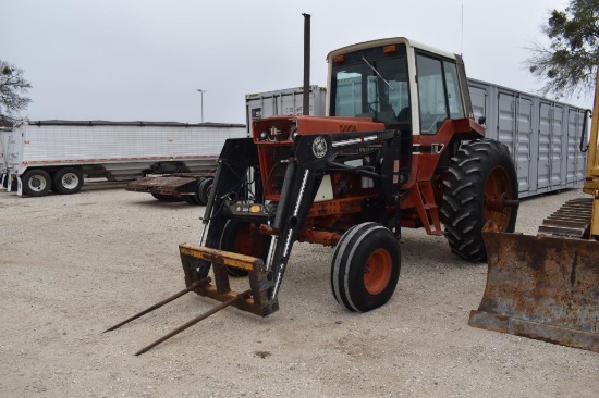 IH 1486 TRACTOR W/ BUSH HOG 2845QT LOADER (SERIAL # 79220) (SHOWING APPX 9,145 HOURS,  UP TO THE BUY