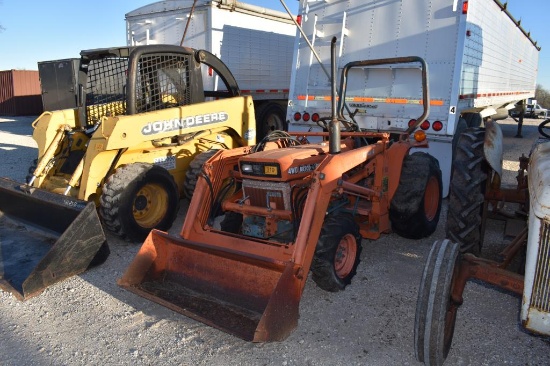 KUBOTA B8200 TRACTOR W/ KUBOTA BF300-A LOADER (NOT RUNNING) (SERIAL ...