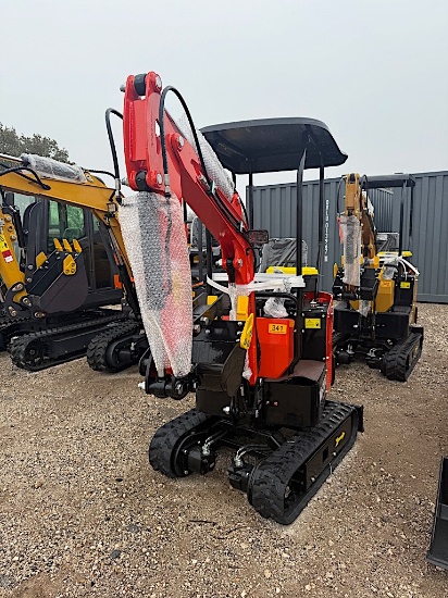 AGT WH12R MINI EXCAVATOR (SERIAL # WH12R20241016M446) (K)