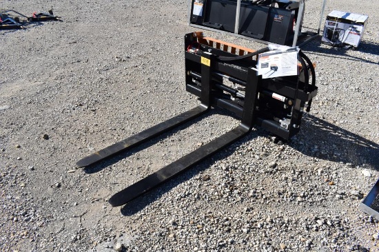 SKID STEER HYDRAULIC PALLET FORK