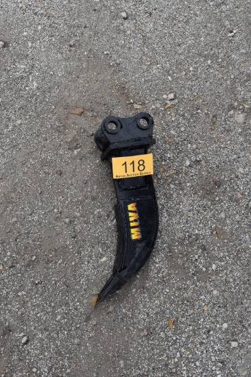 MINI EXCAVATOR RIPPER