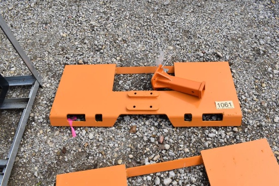 SKID STEER RECEIVER PLATE