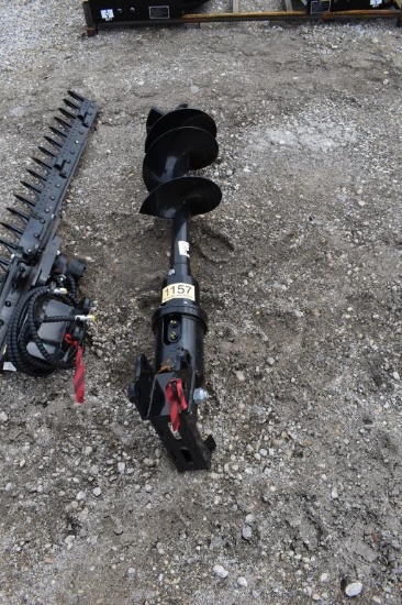 MINI EXCAVATOR POSTHOLE DIGGER