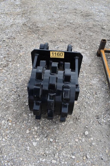 EXCAVATOR SHEEP FOOT PACKER