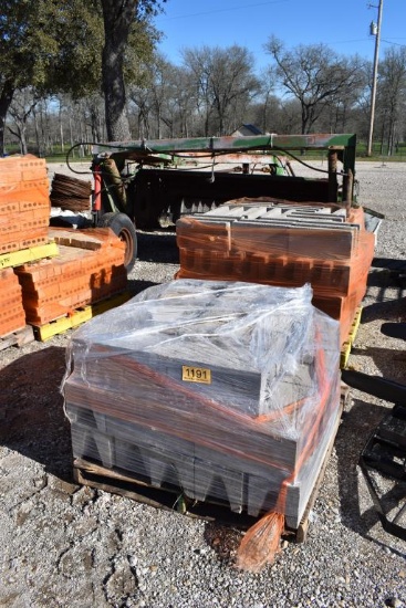 2 PALLETS CONCRETE BLOCKS