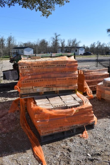 3 PALLETS BRICKS