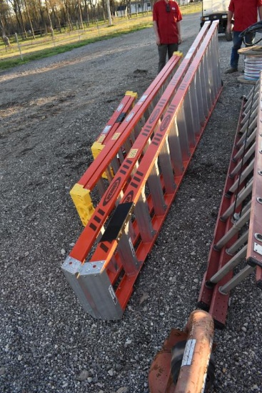 16' STEP LADDER
