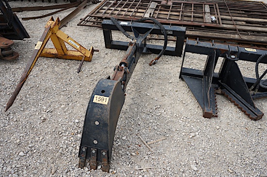 SKID STEER BACKHOE ATTACHMENT
