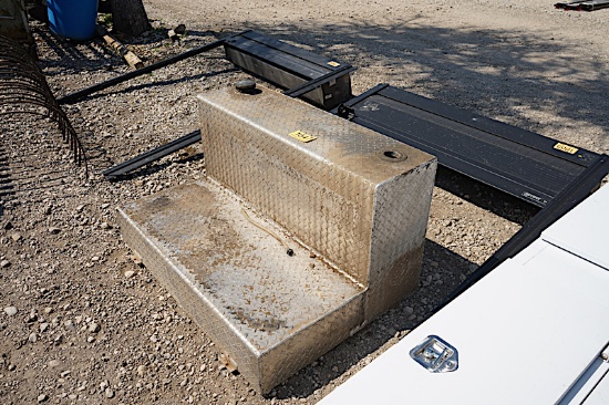 L FUEL TANK