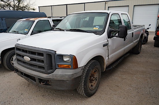 2005 FORD F250 PICKUP (VIN # 1FTSW20565EB60683) (SHOIWNG APPX 207,311 MILES, UP TO THE BUYER TO DO T