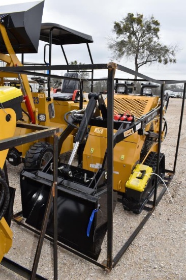 AGT MX-CRT23 MINI SKID STEER (SERIAL #  MXCRT23M202400215) (K)