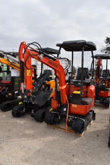 AGT QK18K-C MINI EXCAVATOR (SERIAL # QK18K-C2412220002) (K)