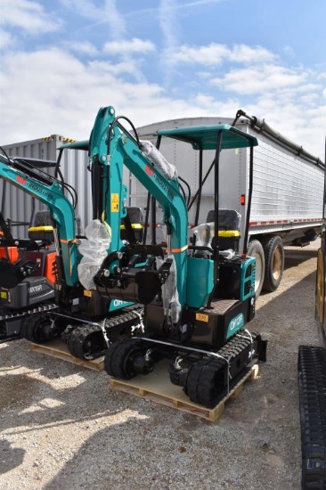 AGT QH12R MINI EXCAVATOR (SERIAL # QH12R202412260234) (K)