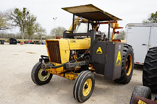 FORD EA254C TRACTOR W/ SIDE MOWER (SERIAL # C652540) (UNKNOWN HOURS) (K)