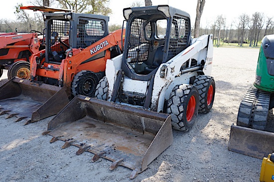 BOBCAT S630 SKID STEER (SERIAL # A3NT16676) (SHOWING APPX 1,654 HOURS, UP TO THE BUYER TO DO THEIR D