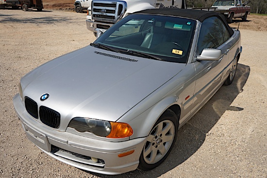 2001 BMW (VIN # WBABS33481JY55685) (UNKNOWN MILES) (TITLE ON HAND AND WILL BE MAILED CERTIFIED WITHI
