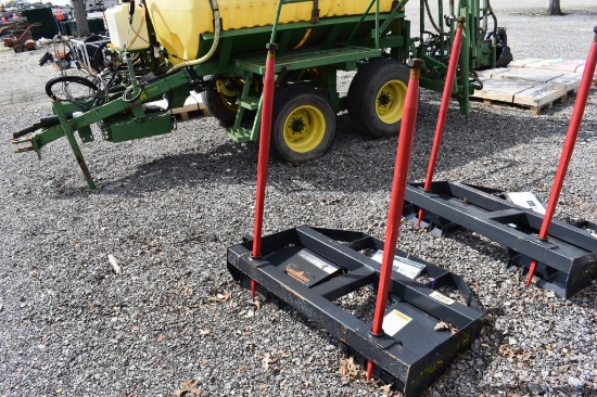 SKID STEER HAY SPEAR