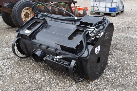 SKID STEER CONCRETE MIXER