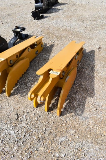 EXCAVATOR THUMB