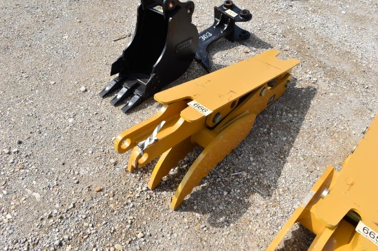 EXCAVATOR THUMB
