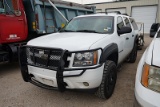2011 CHEVROLET SUBURBAN (VIN # 1GNWK5EG5BR175423) (SHOWING APPX 211,409 MILES, UP TO THE BUYER TO DO