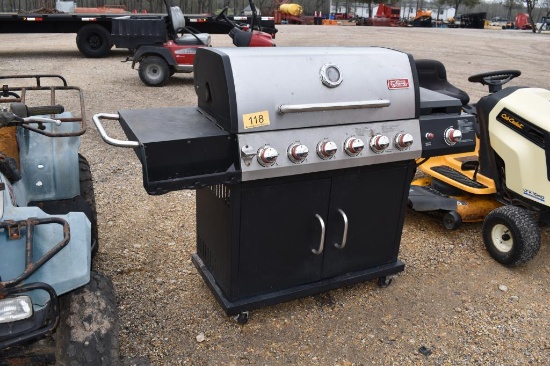 OUTDOOR GOURMET GAS GRILL
