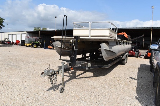 2003 24' TRACKER PONTOON BOAT W/ 2002 MERCURY 90HP MOTOR (BOAT VIN # BUJ15438G203) (MOTOR VIN #0T627