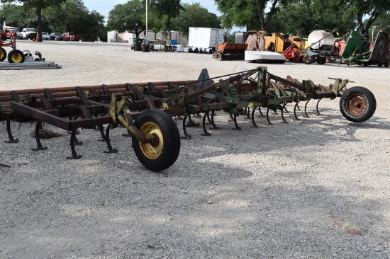 JD 1010 FIELD CULTIVATOR 3PT