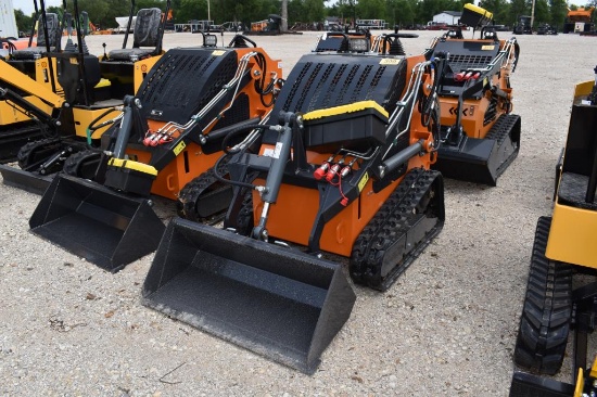 LAND HERO LDH-T460 MINI SKID STEER (SERIAL # J241373) (K)