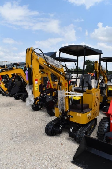 AGT H15R MINI EXCAVATOR (SERIAL # H15R20250207C0103) (K)
