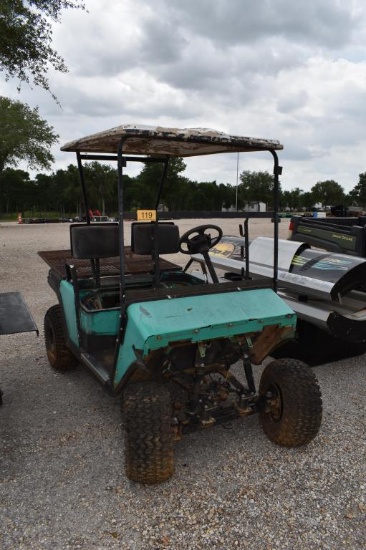 EZ GO GOLF CART (NOT RUNNING) (SERIAL # 755920)