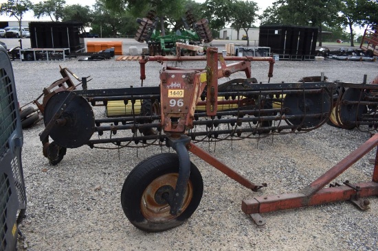 CASE IH96 RAKE