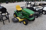 JD LT180 RIDING MOWER (SERIAL # M0L180J534923) (SHOWING APPX 374 HOURS, UP TO THE BUYER TO DO THEIR