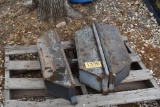 3 MOUNT BRACKETS